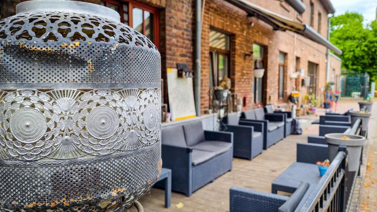 Hotel De Schacht Генк Екстер'єр фото